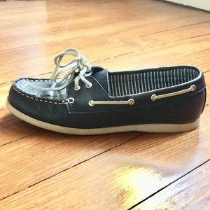 Deep navy blue boat shoes